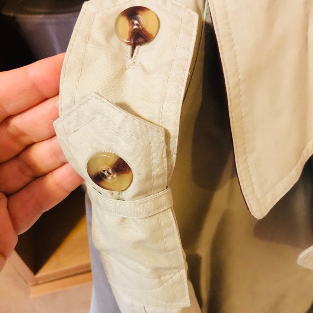 Trench Coat - Picture 3 of 6